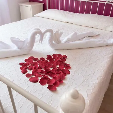 Le Betulle Hotel San Maurizio D'opaglio Buitenkant foto
